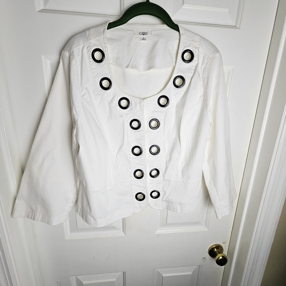 CATO Women Button Holes White and Black Crop Jacket Size Large